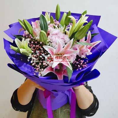 龙岩6支粉色多头百合，真诚的问候